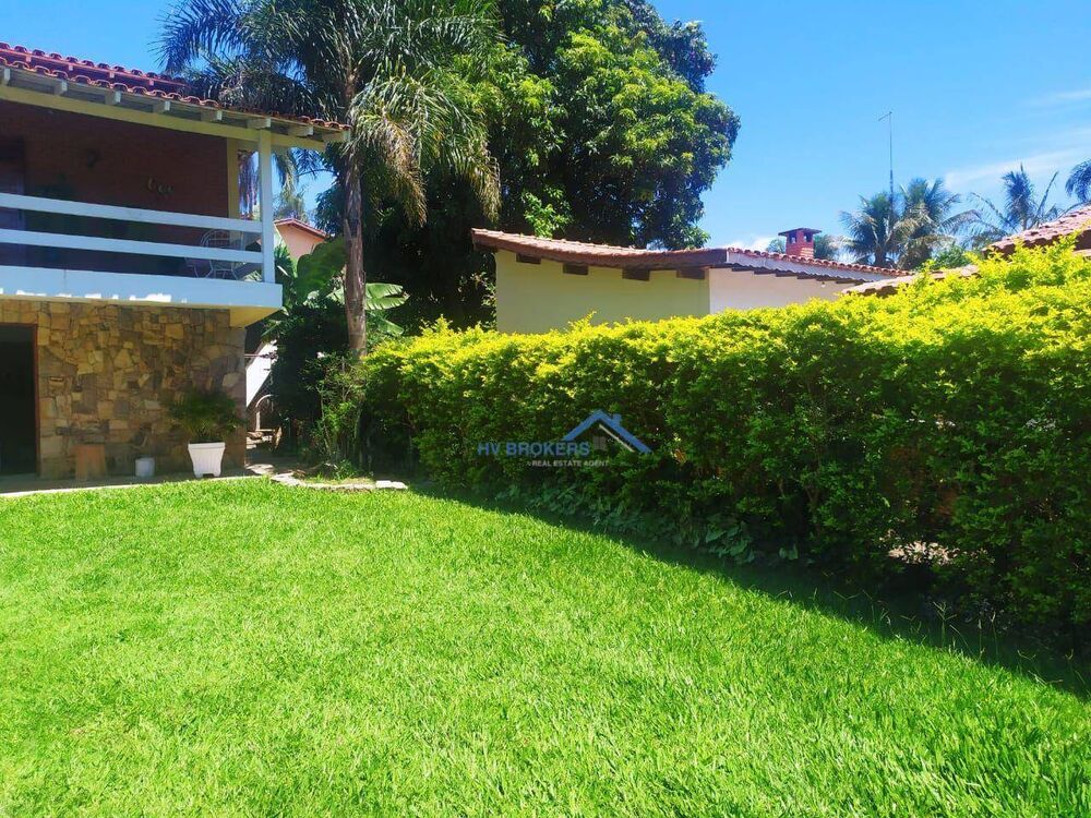 Casa de Condomínio à venda com 3 quartos, 348m² - Foto 2