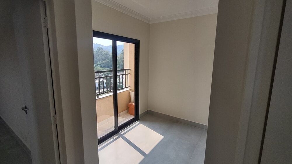Apartamento à venda com 2 quartos, 51m² - Foto 3