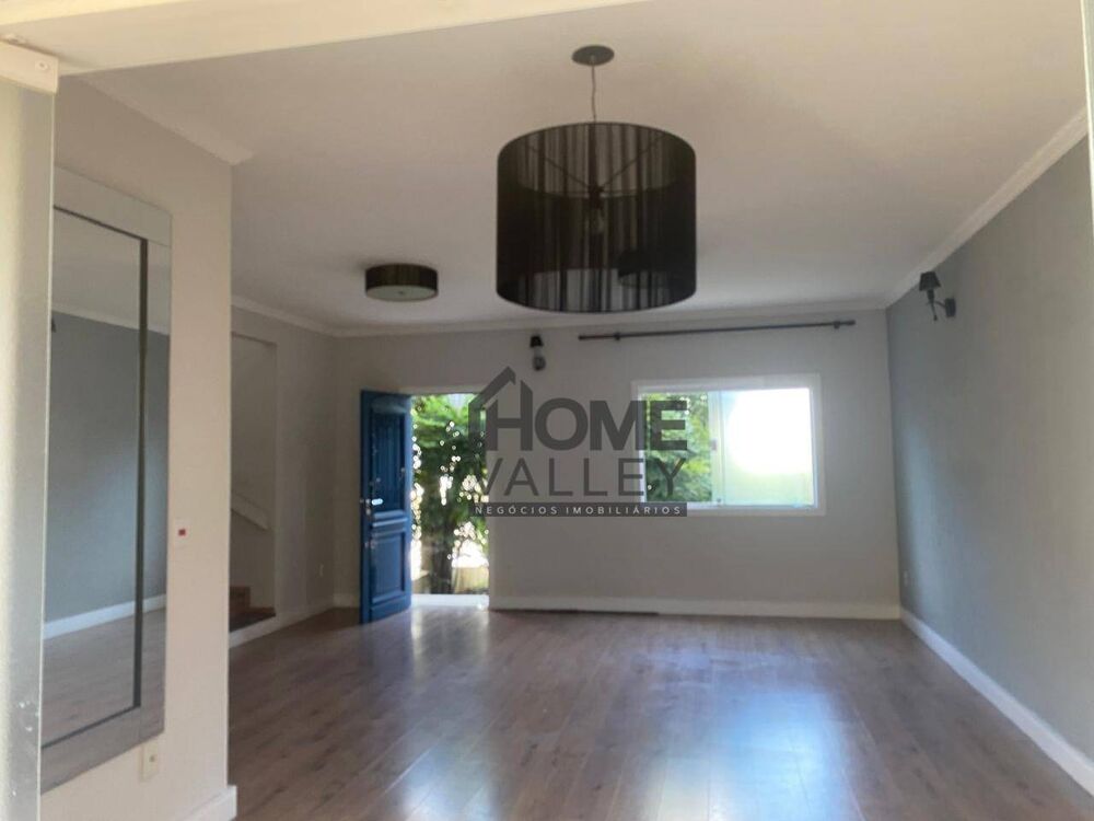 Casa de Condomínio à venda com 4 quartos, 220m² - Foto 23