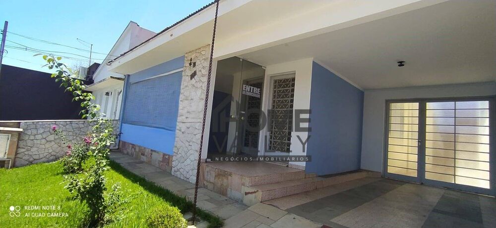 Casa, 3 quartos, 182 m² - Foto 1
