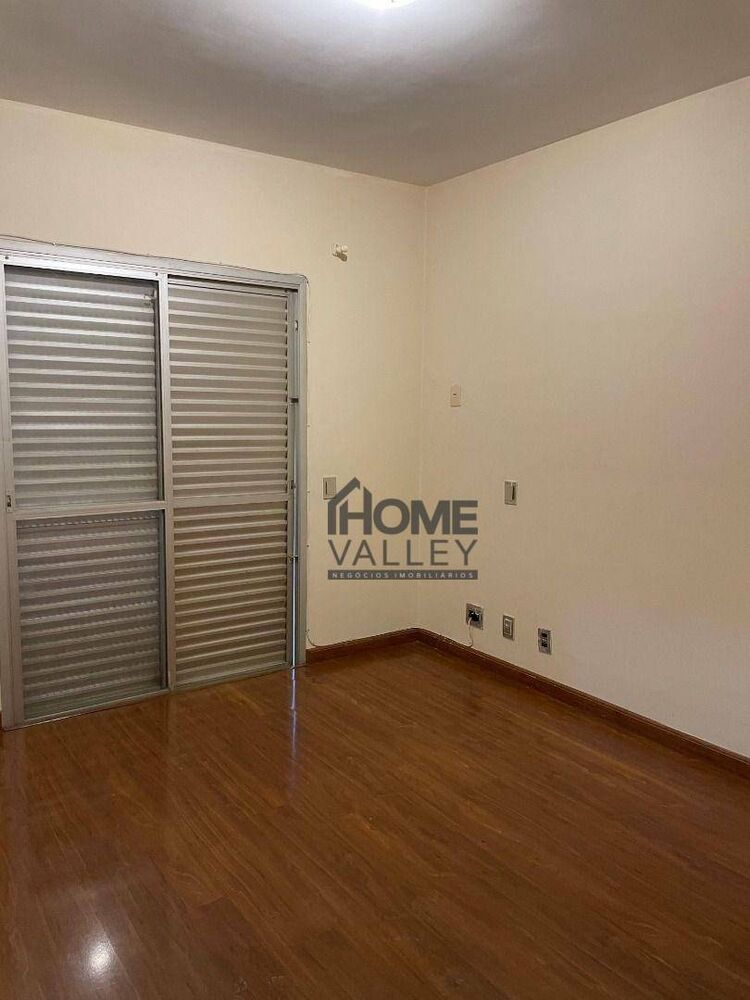 Apartamento, 3 quartos, 248 m² - Foto 13