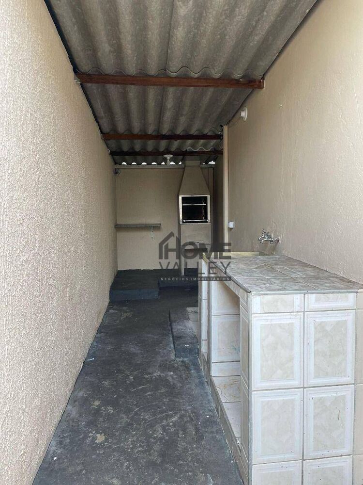 Casa para alugar com 3 quartos, 120m² - Foto 15