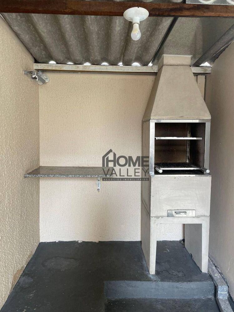 Casa para alugar com 3 quartos, 120m² - Foto 14
