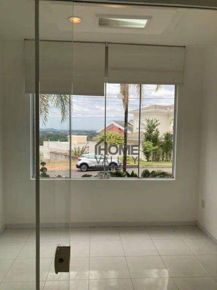 Casa de Condomínio para alugar com 4 quartos, 300m² - Foto 3