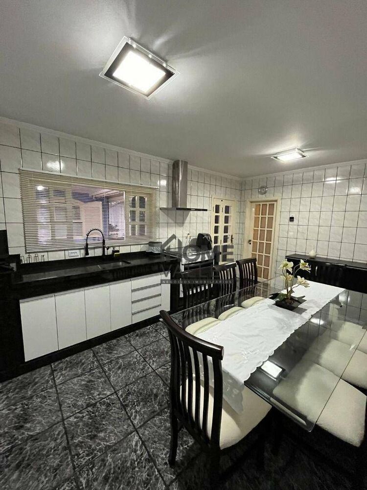 Casa, 3 quartos, 153 m² - Foto 1