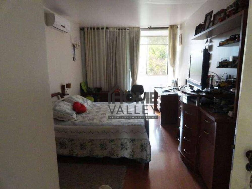 Casa, 5 quartos, 628 m² - Foto 4