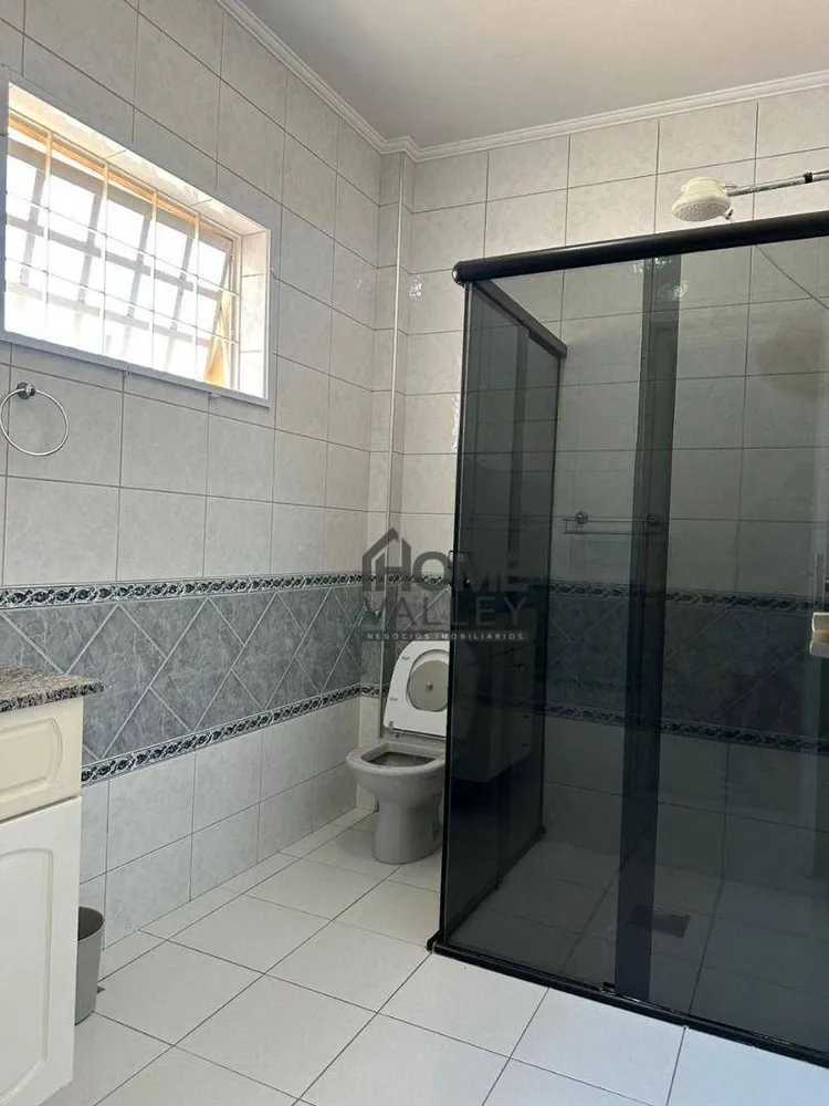 Casa, 3 quartos, 242 m² - Foto 21
