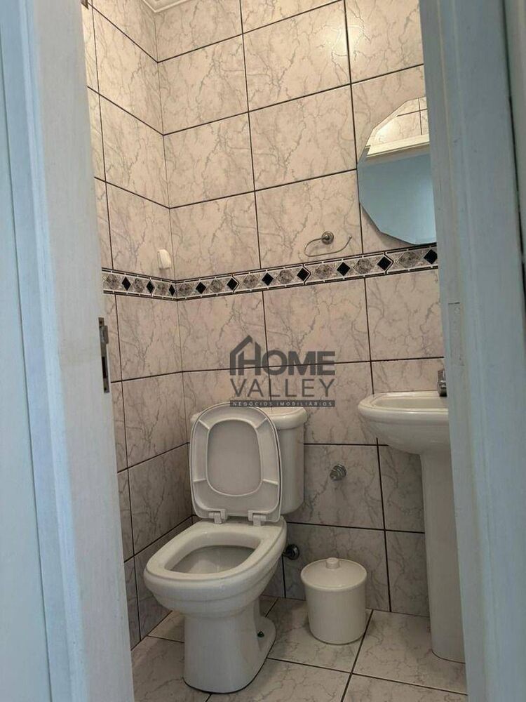 Casa, 3 quartos, 242 m² - Foto 10