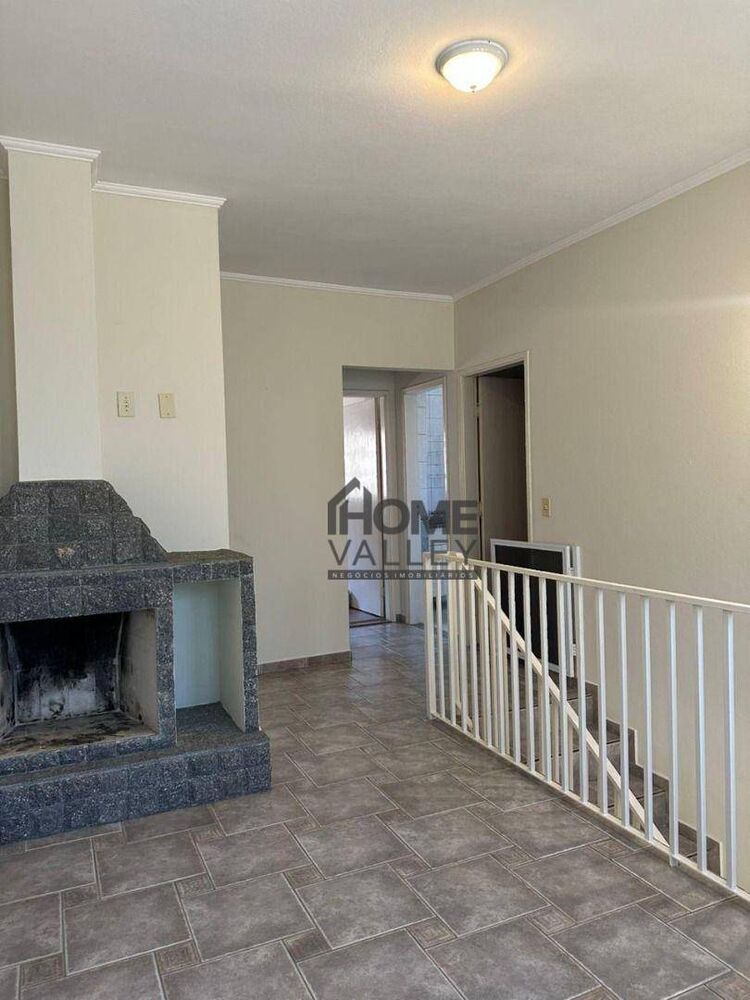 Casa, 3 quartos, 242 m² - Foto 18