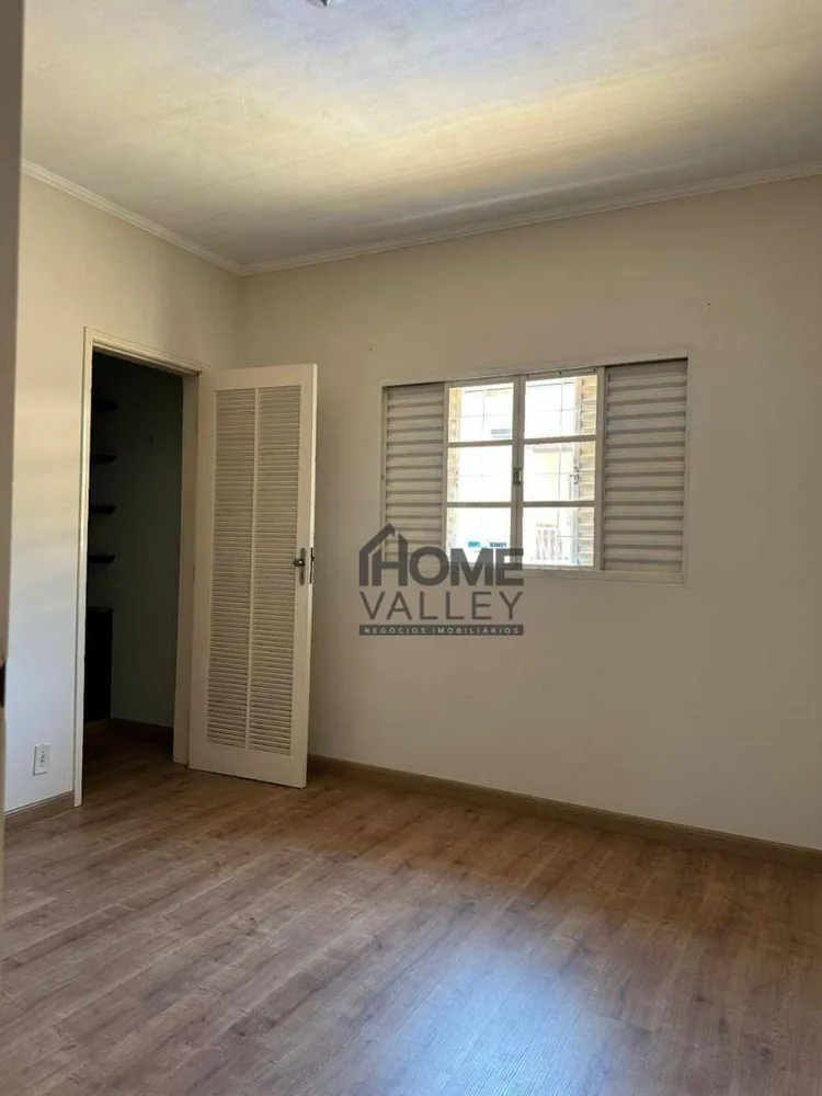 Casa, 3 quartos, 242 m² - Foto 22