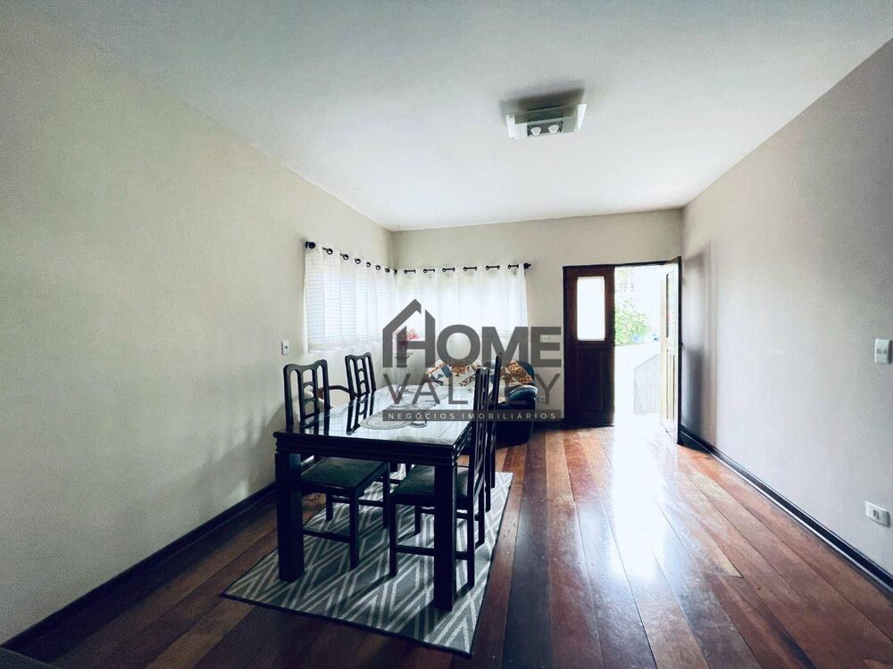 Casa de Condomínio à venda com 3 quartos, 230m² - Foto 11