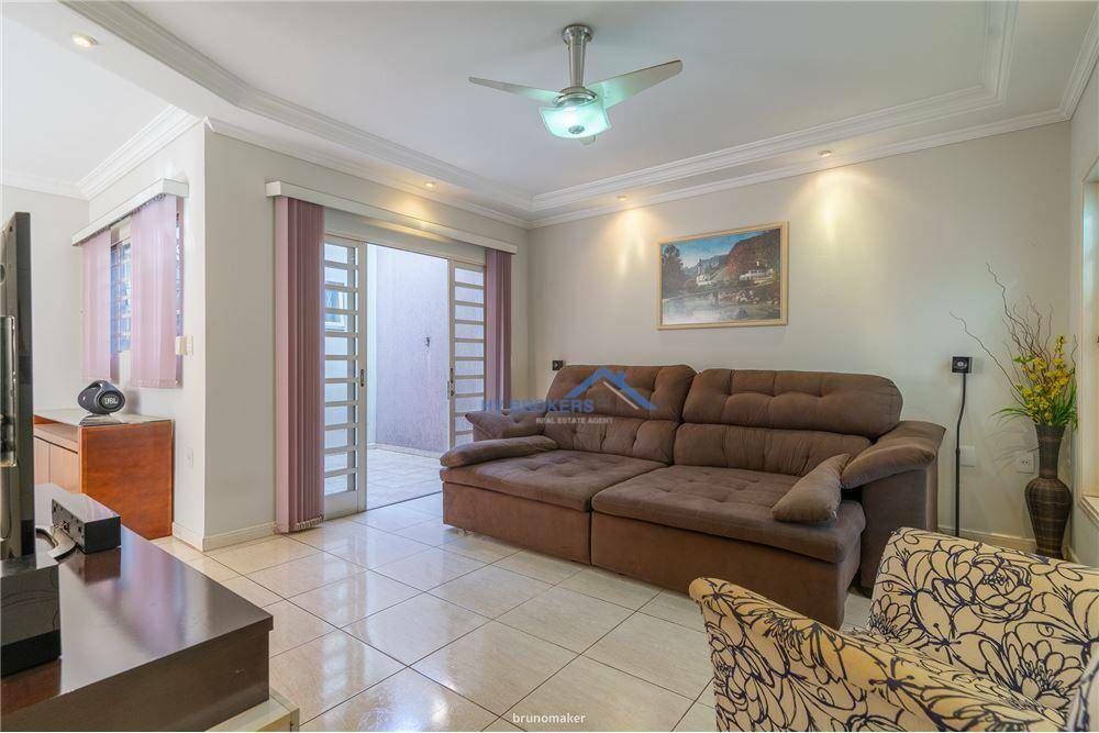 Casa, 3 quartos, 149 m² - Foto 4