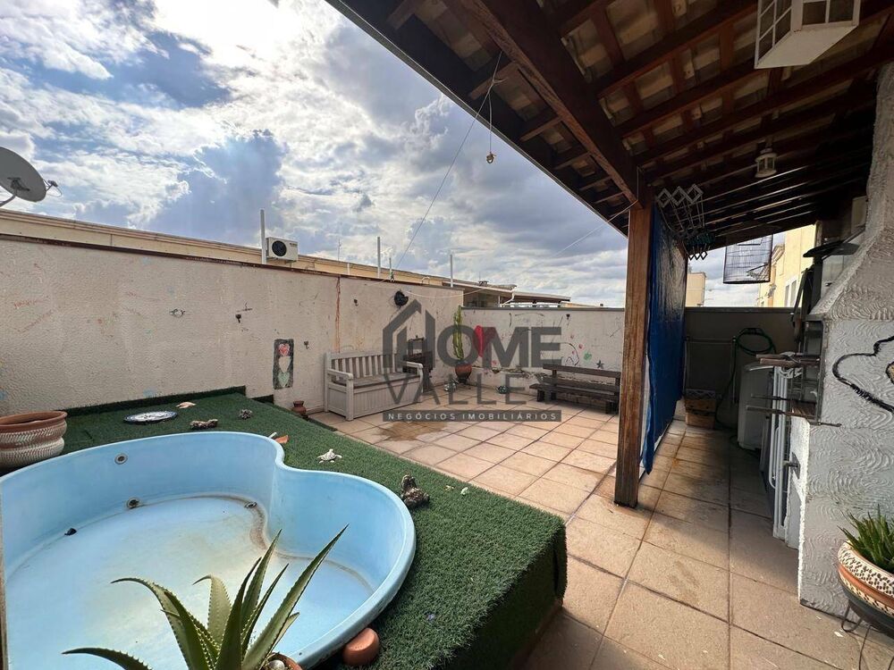 Cobertura à venda com 2 quartos, 108m² - Foto 4