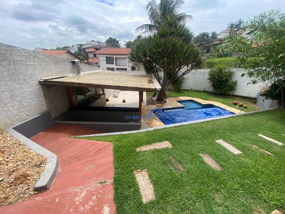 Casa, 3 quartos, 184 m² - Foto 1