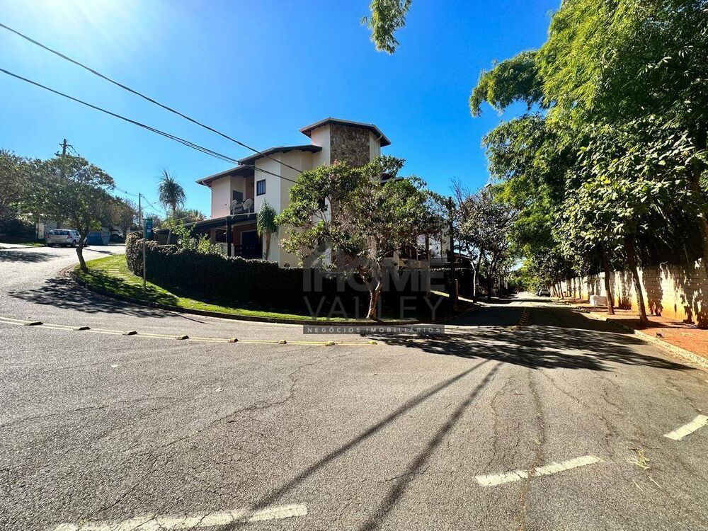 Casa de Condomínio à venda com 5 quartos, 512m² - Foto 2