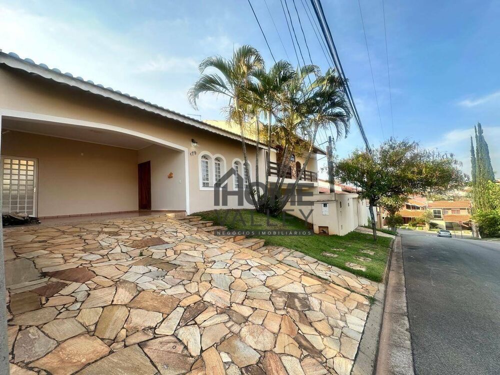 Casa de Condomínio para alugar com 3 quartos, 120m² - Foto 4