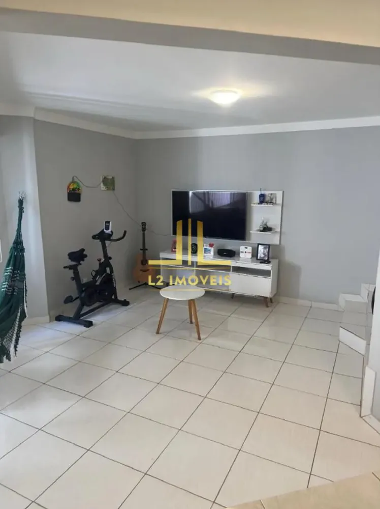 Apartamento, 3 quartos, 100 m² - Foto 1