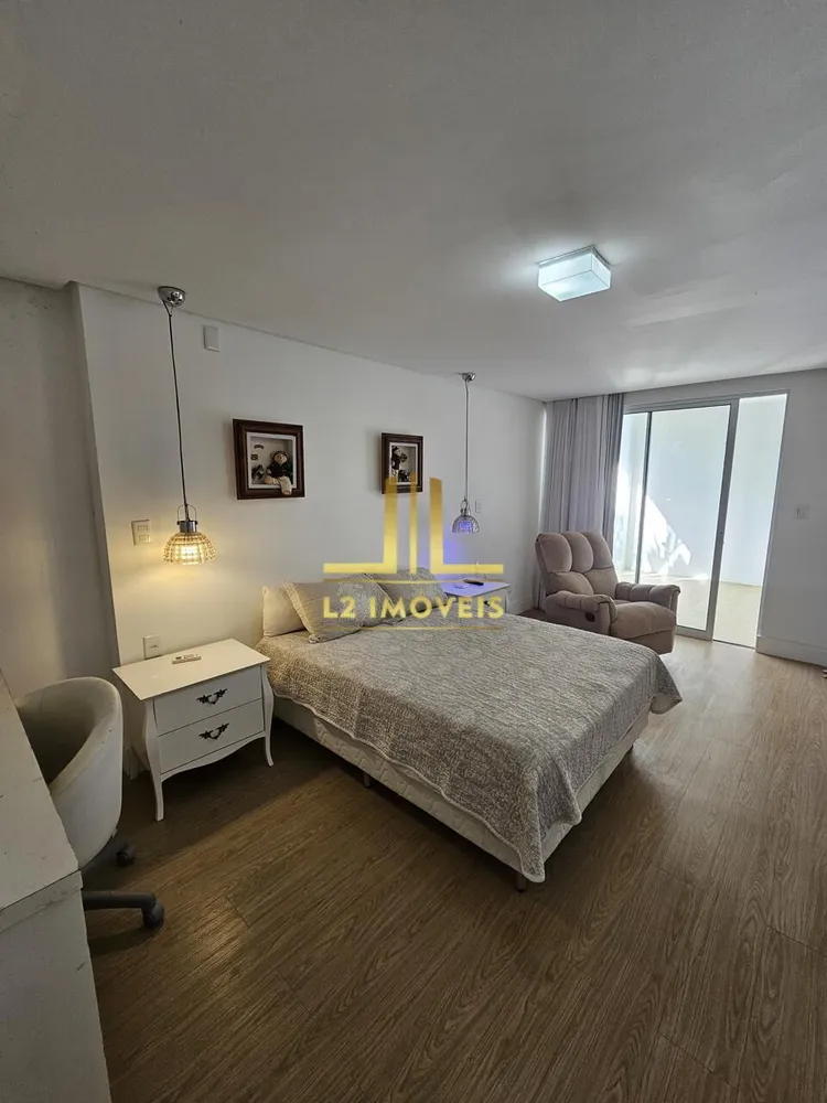 Casa, 6 quartos, 1000 m² - Foto 11