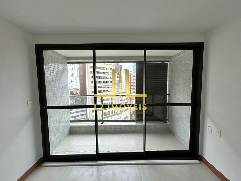 Apartamento à venda com 1 quarto, 21m² - Foto 2