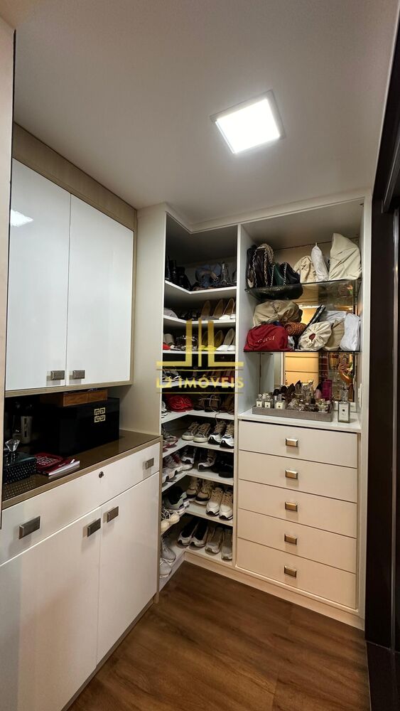 Apartamento, 3 quartos, 192 m² - Foto 3