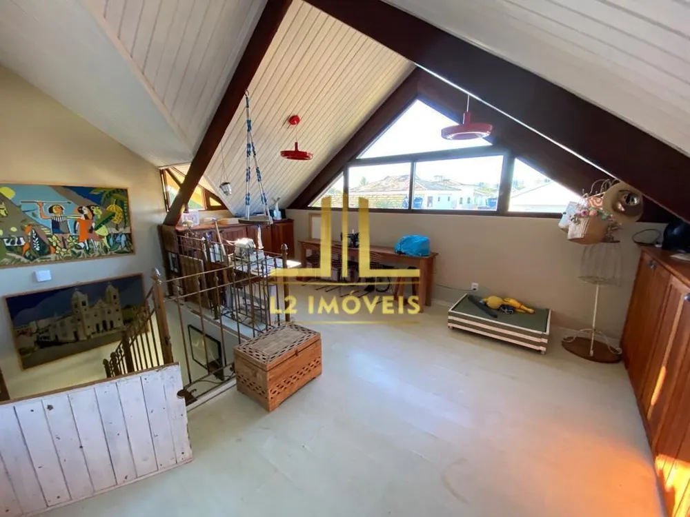 Casa, 7 quartos, 300 m² - Foto 1