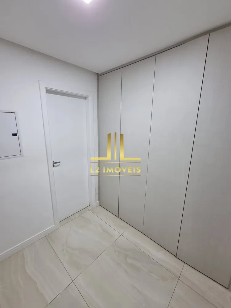 Casa, 4 quartos, 270 m² - Foto 6