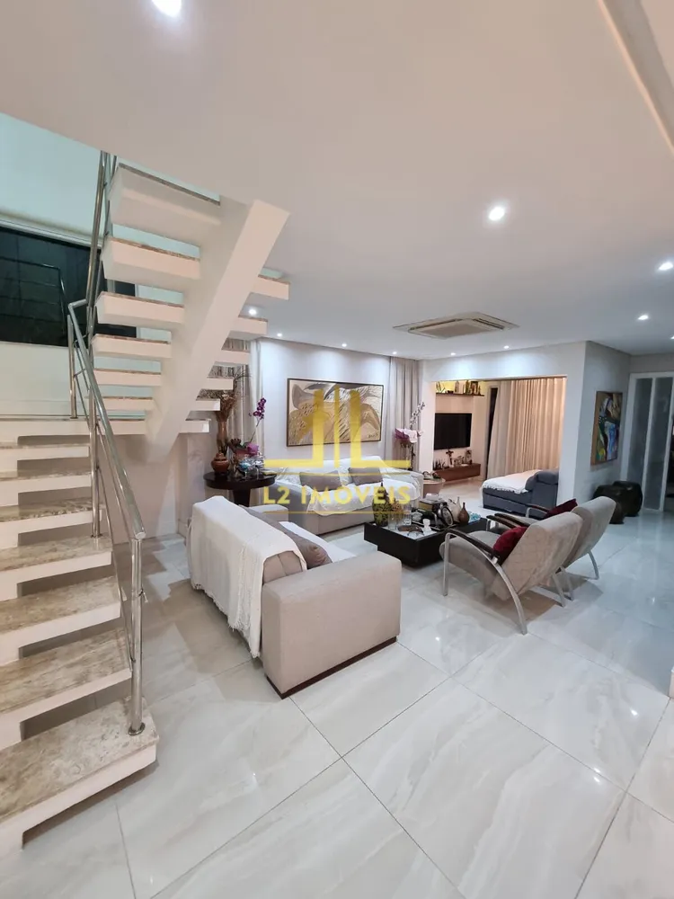 Casa, 4 quartos, 270 m² - Foto 3