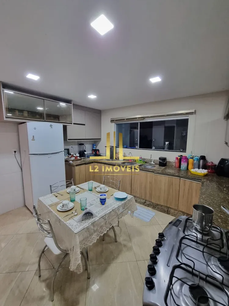 Casa, 4 quartos, 270 m² - Foto 8