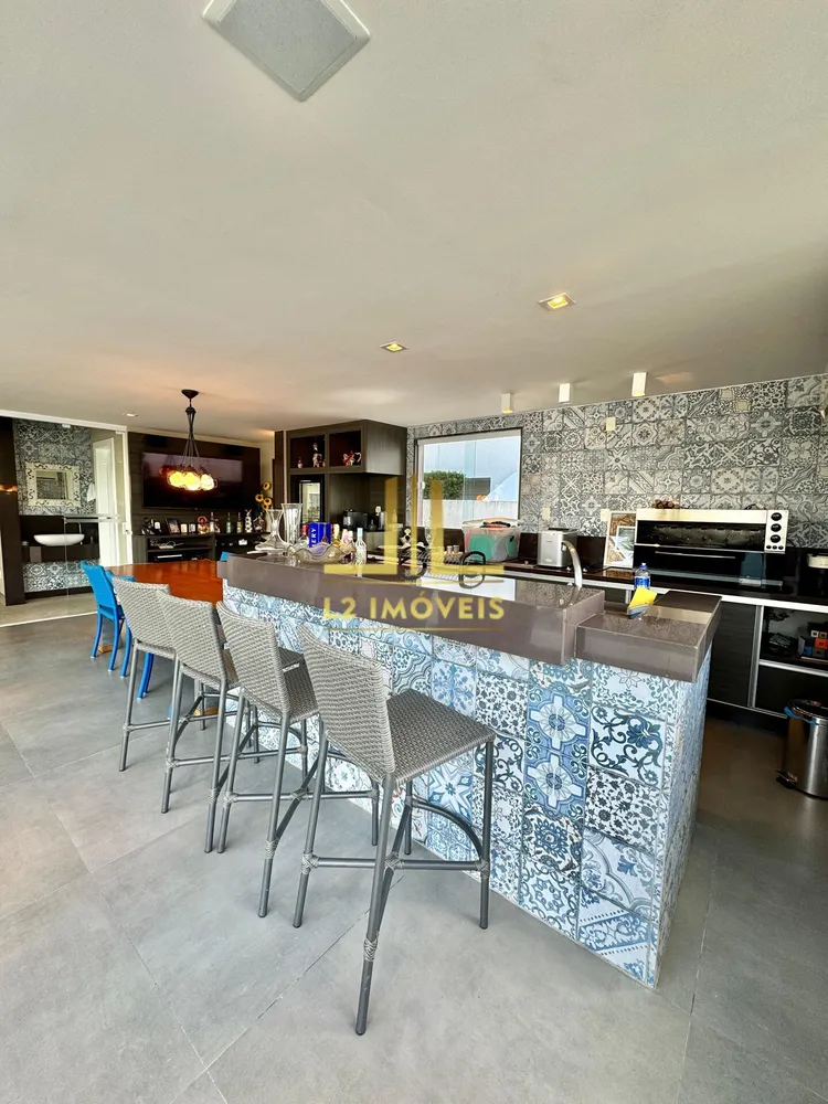 Casa, 4 quartos, 349 m² - Foto 3