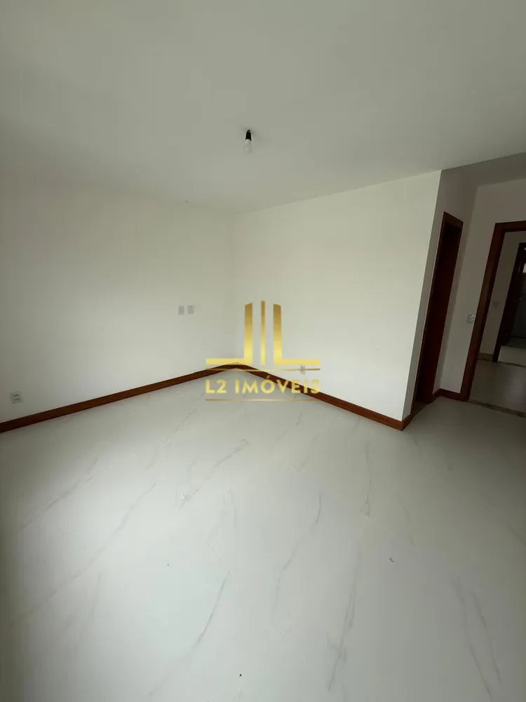 Casa, 5 quartos, 206 m² - Foto 2