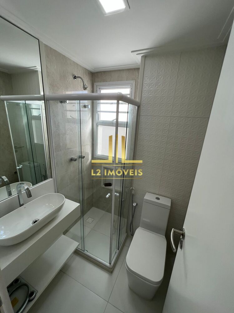 Apartamento à venda com 3 quartos, 123m² - Foto 4