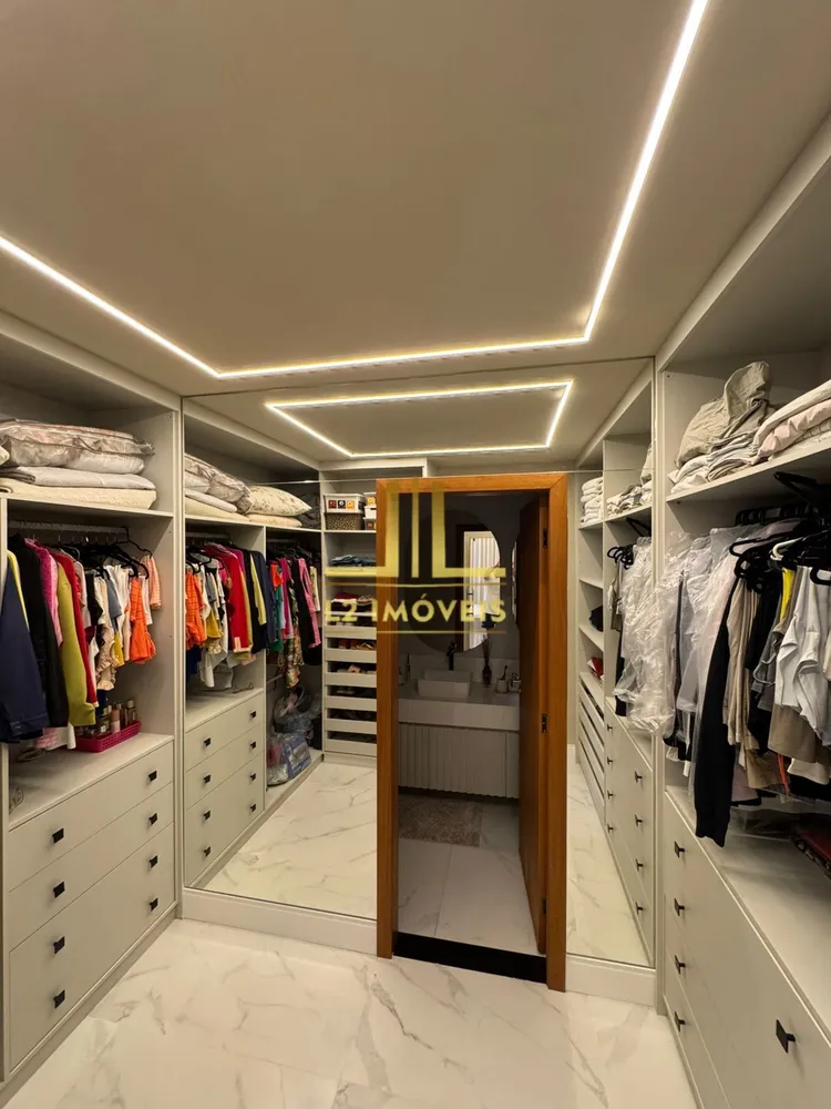 Casa, 4 quartos, 290 m² - Foto 9