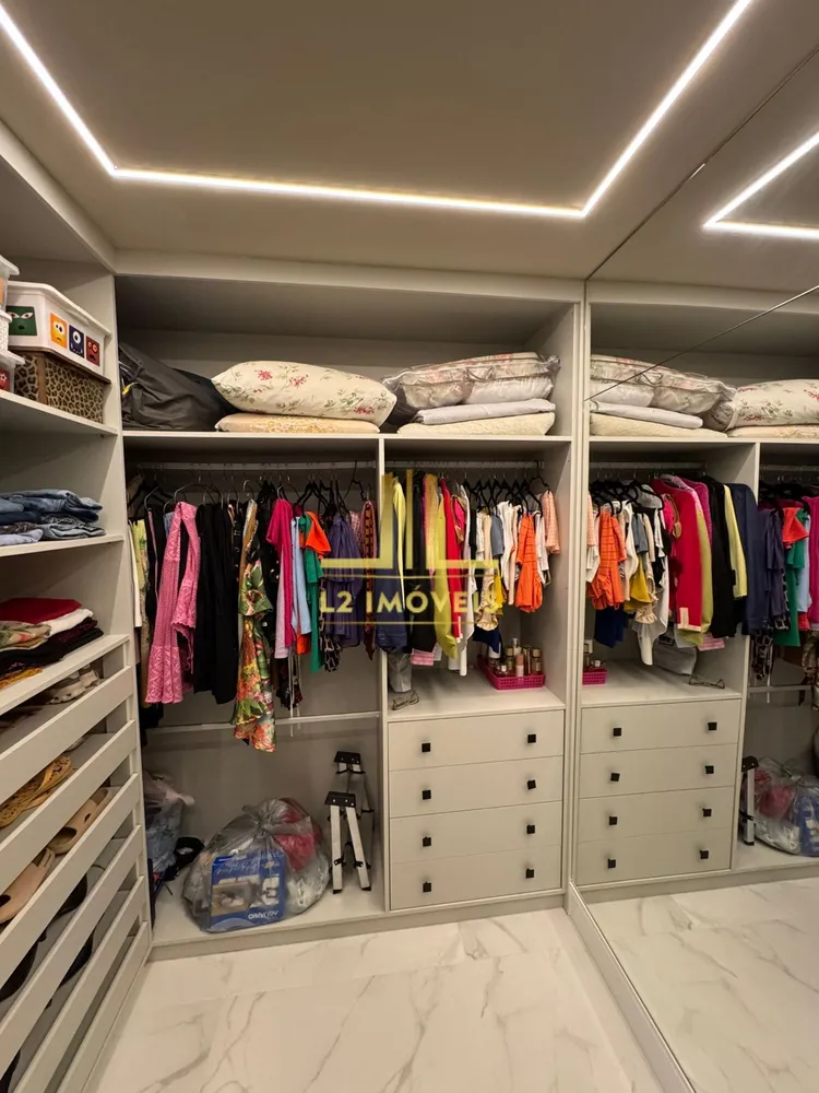 Casa, 4 quartos, 290 m² - Foto 2