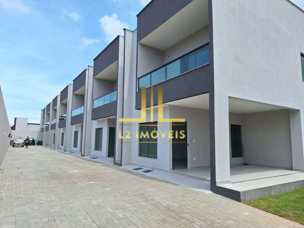 Casa de Condomínio à venda com 4 quartos, 169m² - Foto 1