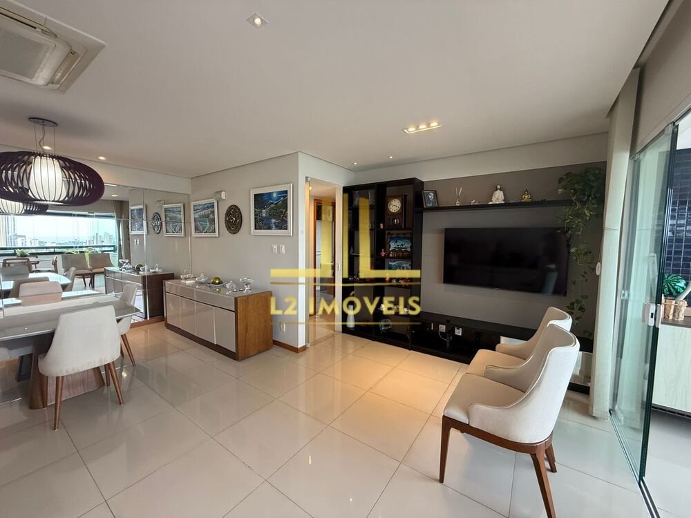 Apartamento à venda com 2 quartos, 89m² - Foto 4