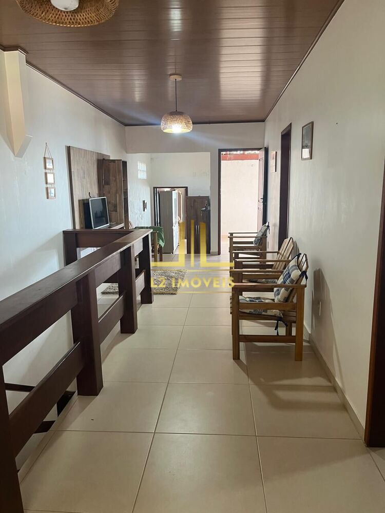 Casa à venda com 6 quartos, 330m² - Foto 6