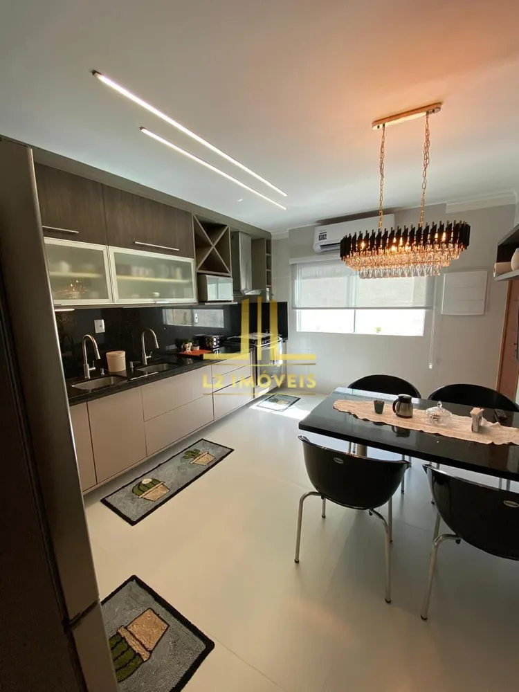 Casa, 5 quartos, 280 m² - Foto 5