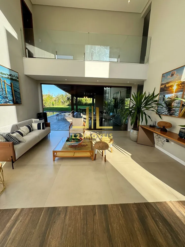 Casa, 6 quartos, 420 m² - Foto 1