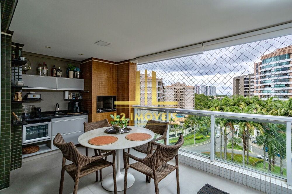Apartamento à venda com 3 quartos, 141m² - Foto 3