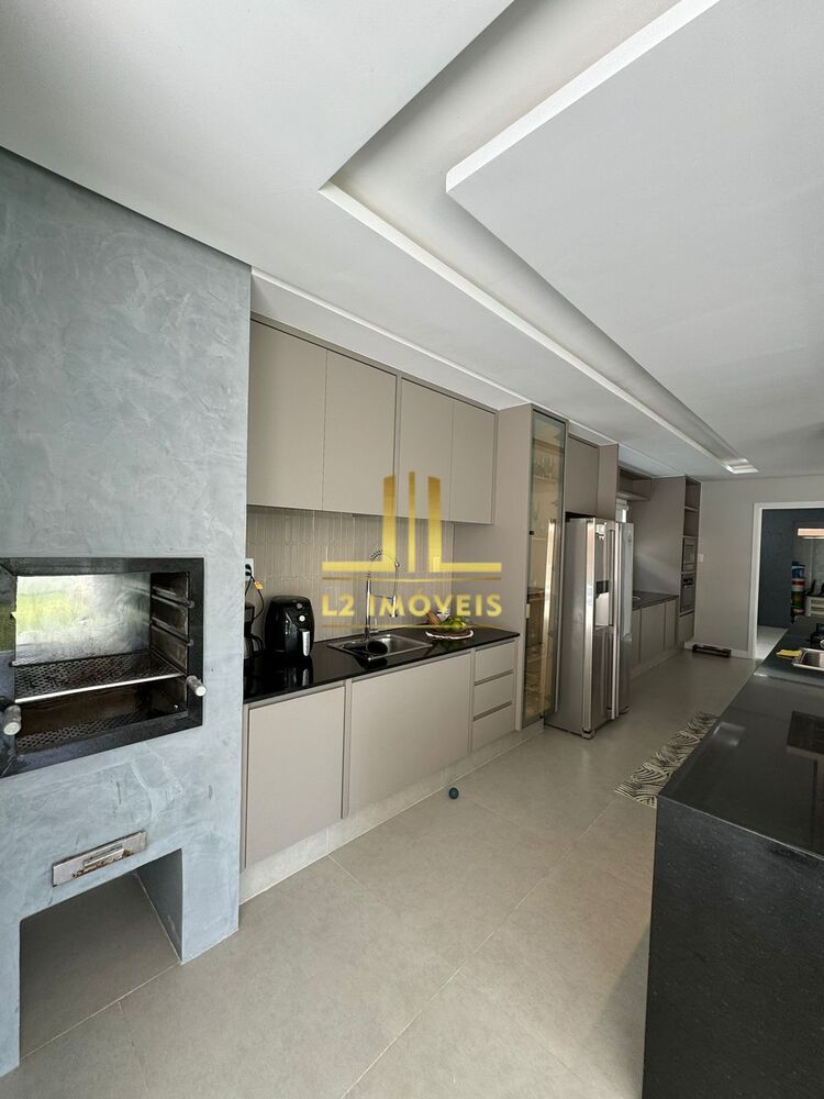 Casa à venda com 3 quartos, 317m² - Foto 10