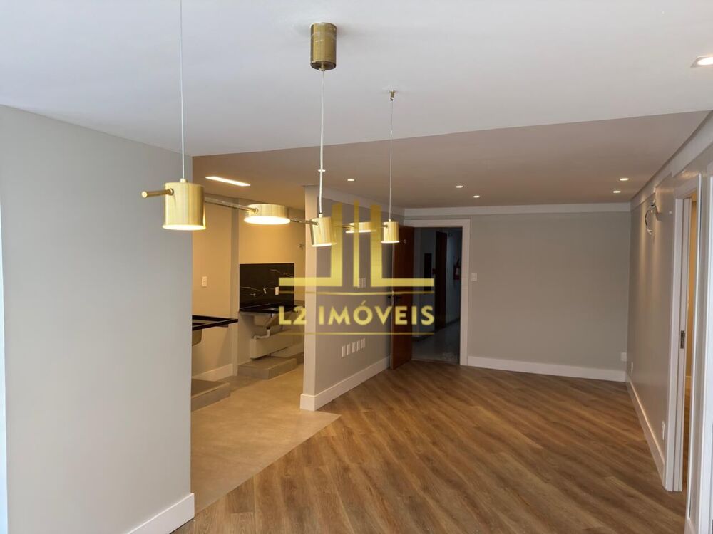Apartamento à venda com 2 quartos, 68m² - Foto 5
