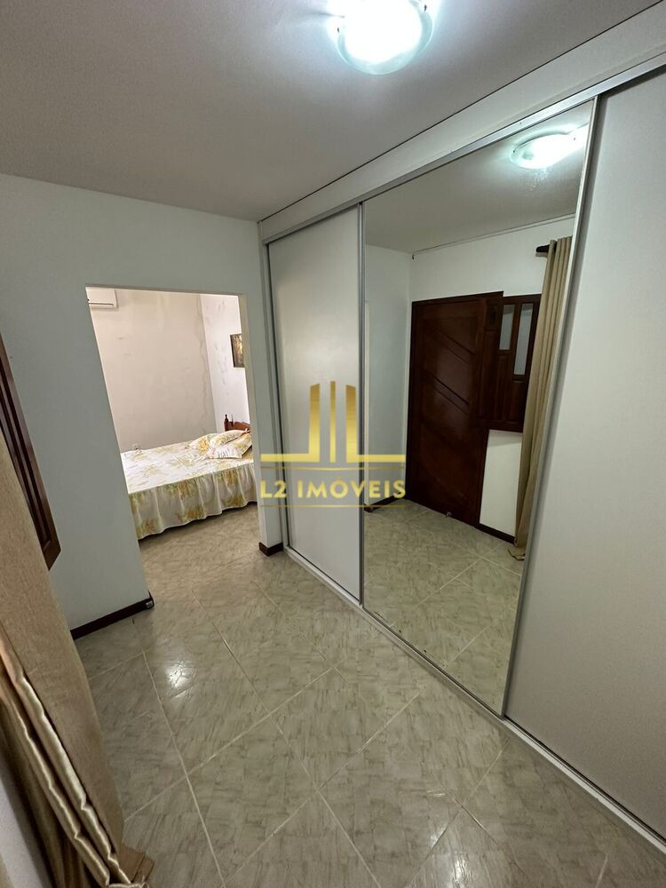 Casa, 6 quartos, 190 m² - Foto 4