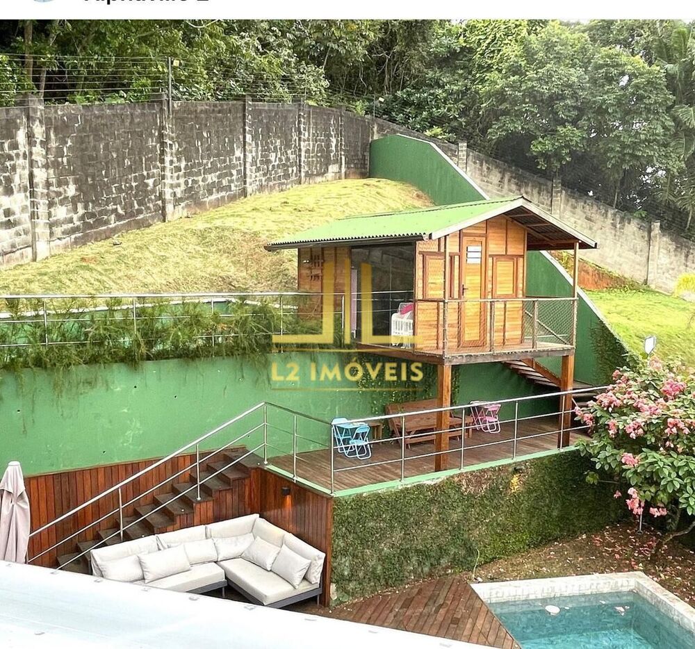 Casa à venda com 4 quartos, 600m² - Foto 1