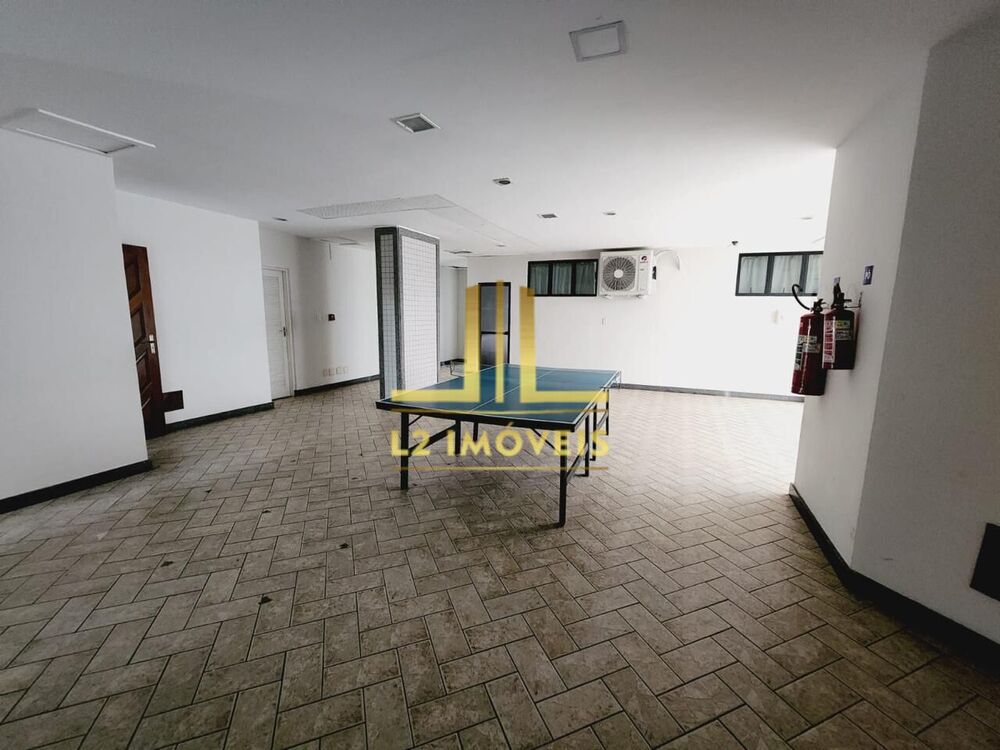 Apartamento à venda com 3 quartos, 127m² - Foto 9