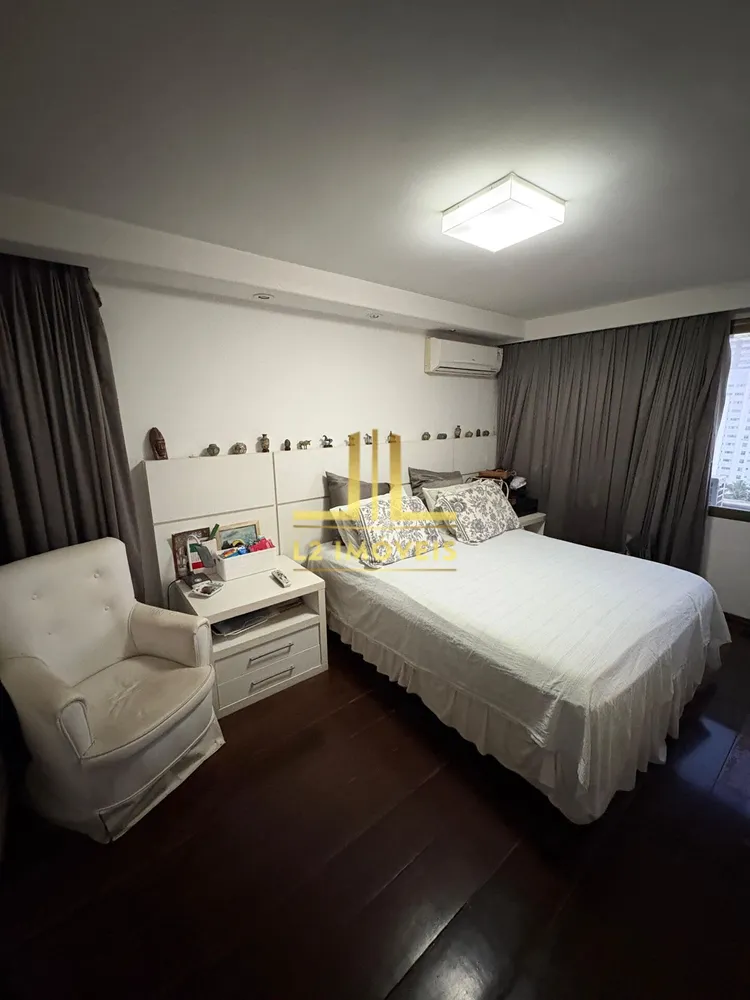Cobertura, 4 quartos, 200 m² - Foto 1