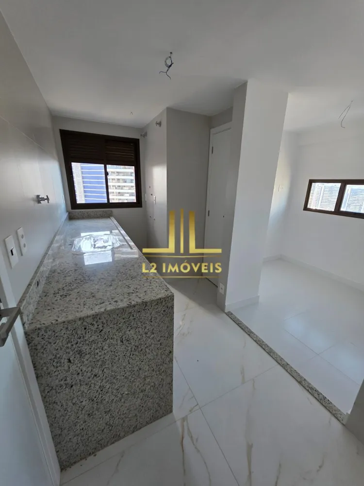 Apartamento, 3 quartos, 250 m² - Foto 1