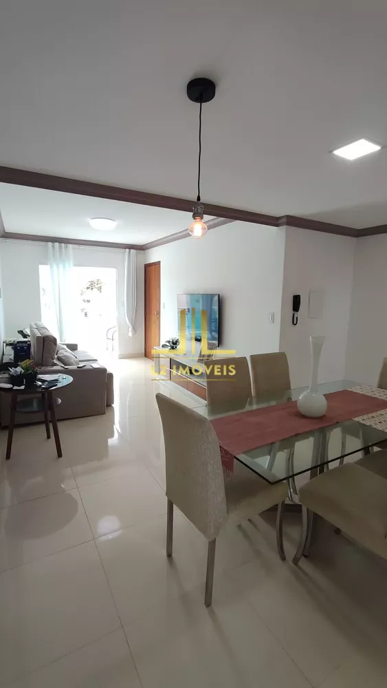 Casa à venda com 2 quartos, 75m² - Foto 3