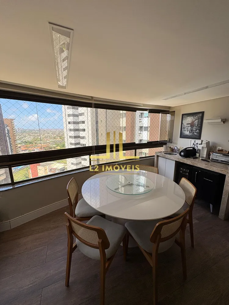 Apartamento, 3 quartos, 156 m² - Foto 2