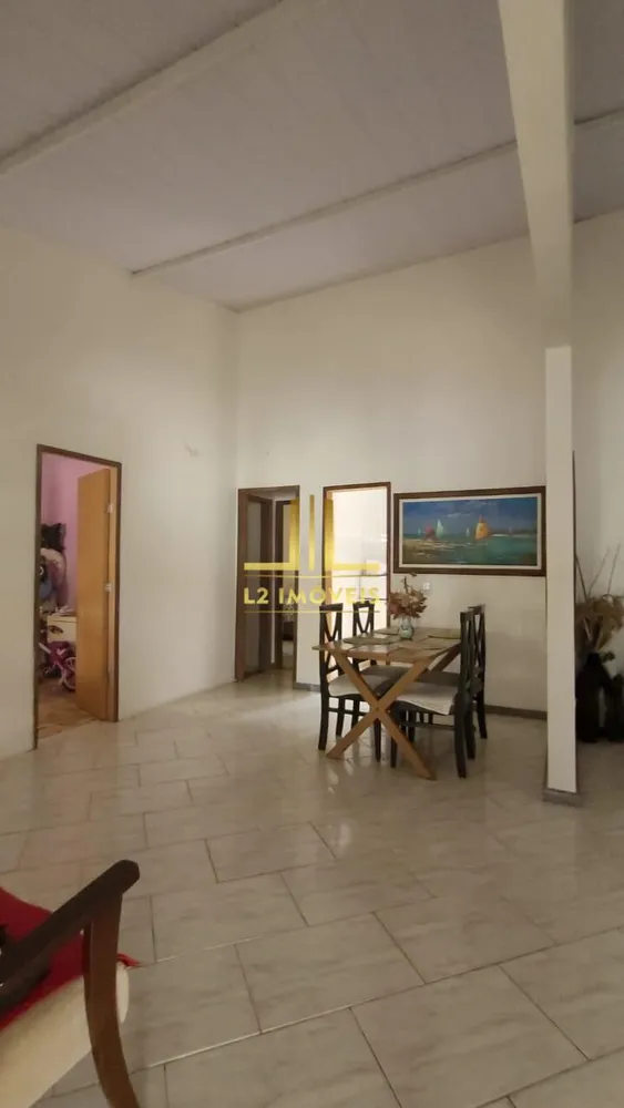 Casa, 4 quartos, 250 m² - Foto 9