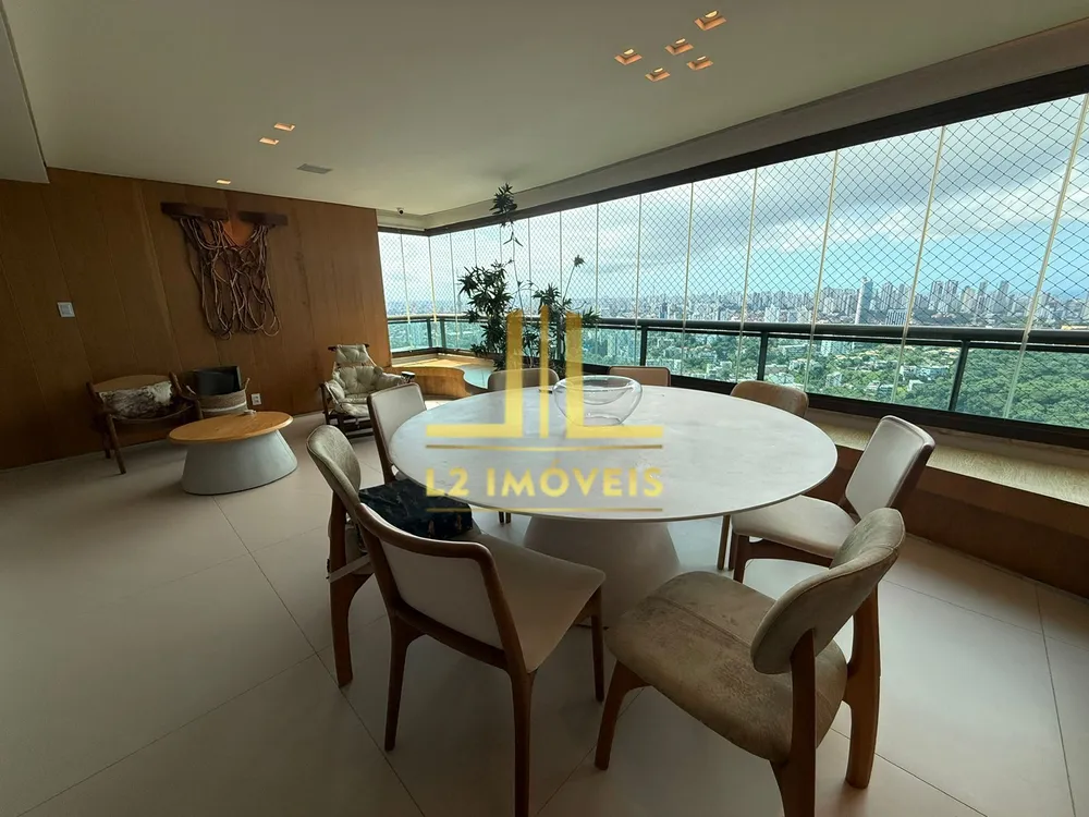 Apartamento, 3 quartos, 210 m² - Foto 1